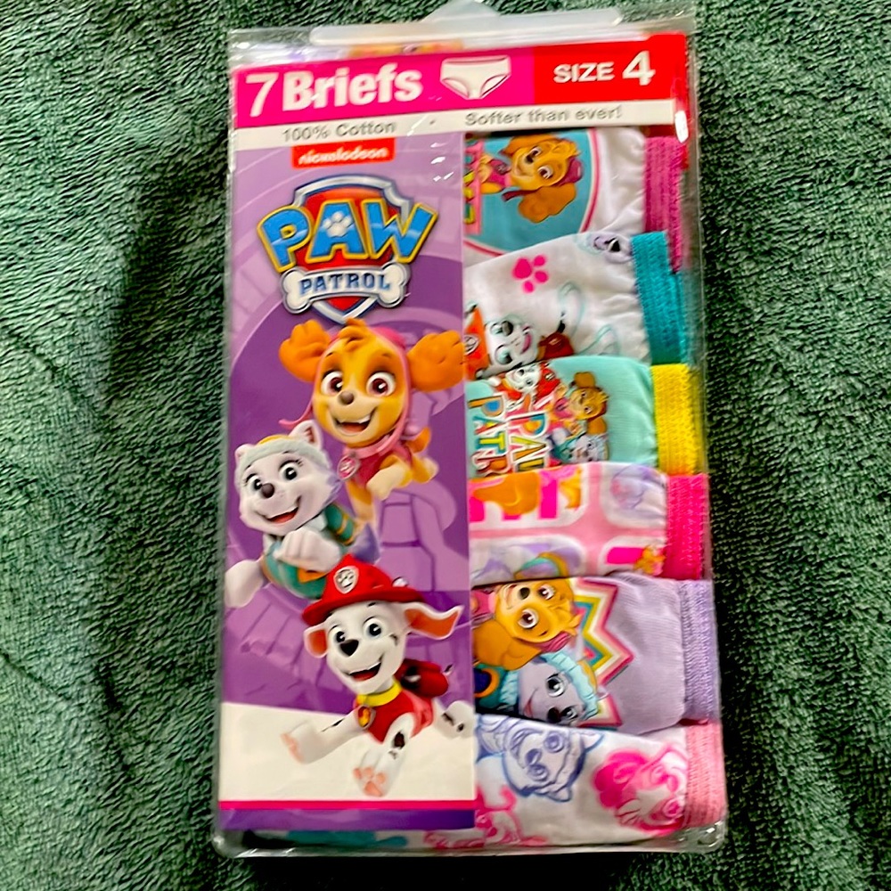 NWT - Paw Patrol, Girls Underwear Briefs, Size 4, Pack of 7